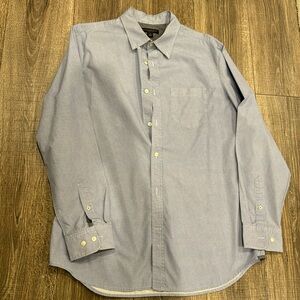 Banana Republic Men’s button down shirt size L 16-161/2 classic Fit
